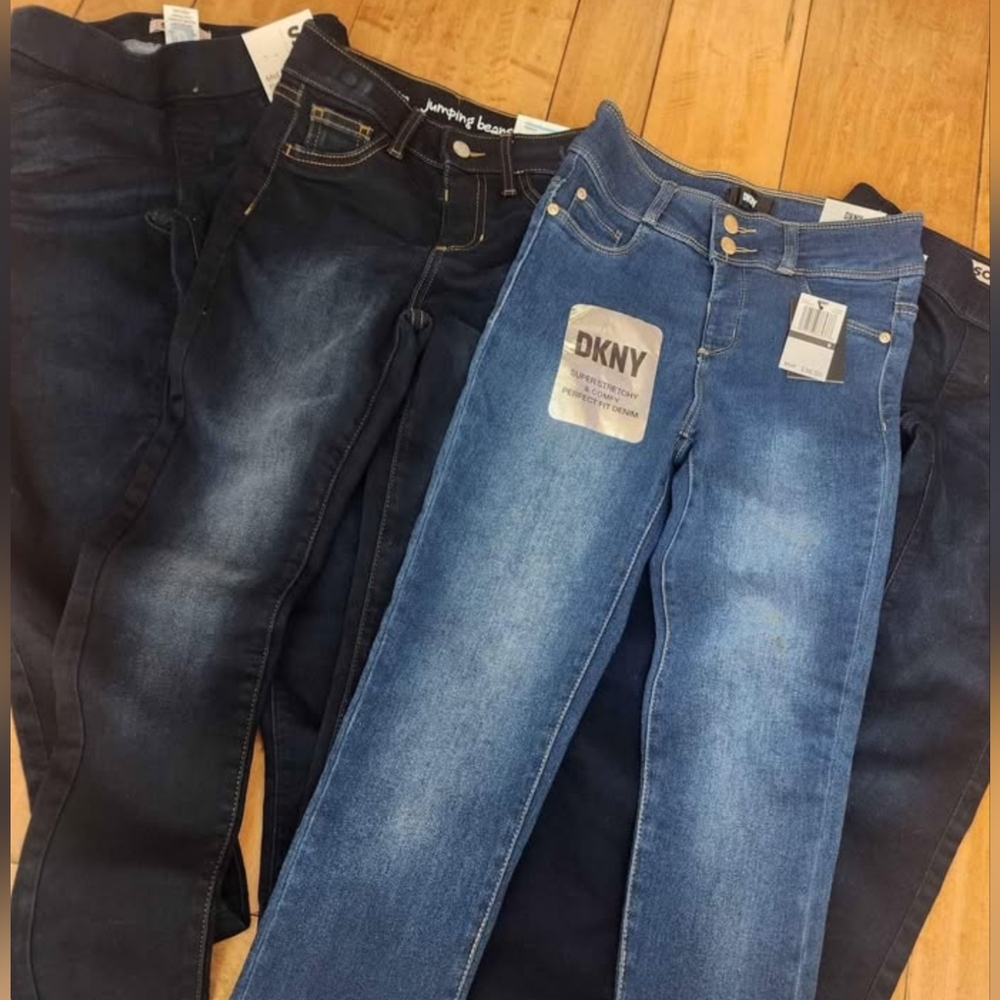 Girls Jeans bundle size 8 - NEW